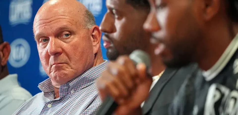 Steve Ballmer at press conference with players