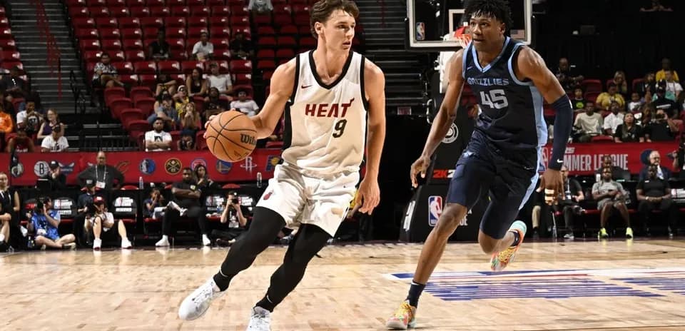 Player dribbling ball during Summer League game