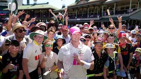 Steve Smith celebrating with fans after victory