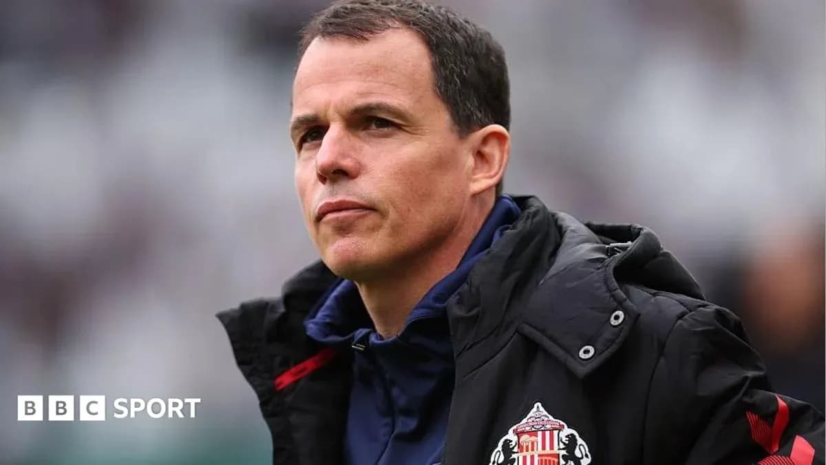 Sunderland manager during match day preparation