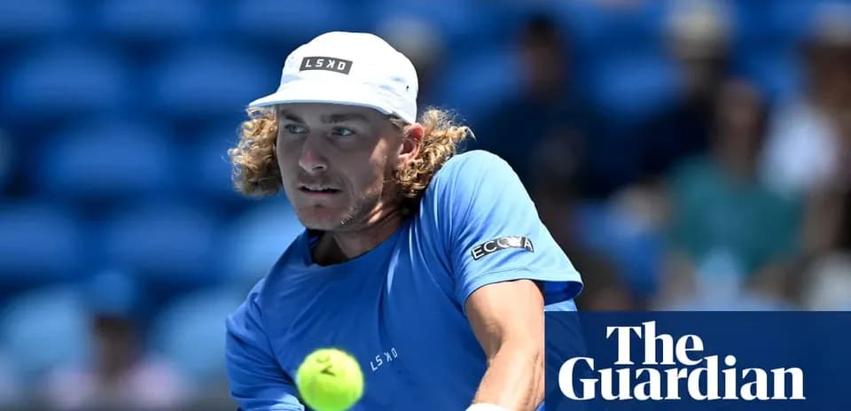 Tennis player preparing to hit a forehand shot