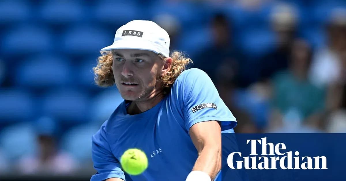 Tennis player preparing to hit a forehand shot