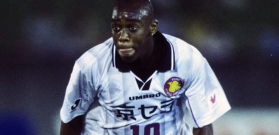Player wearing jersey number 10 during match