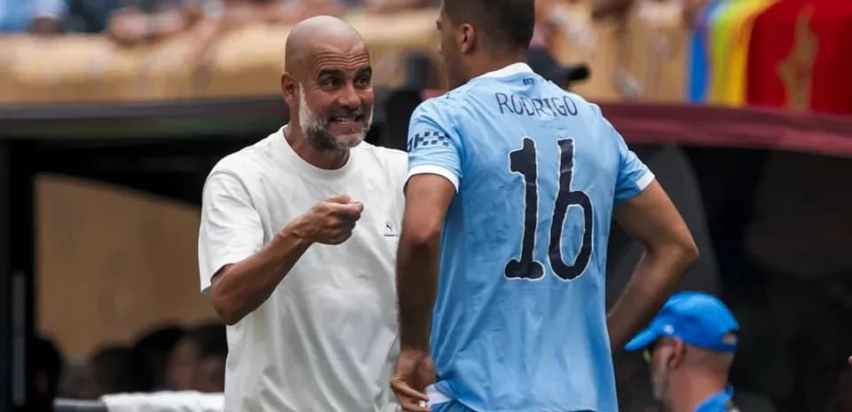 Coach instructing player on the sidelines during match
