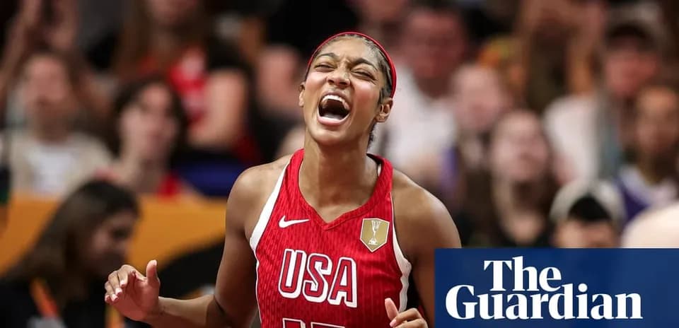 USA player celebrating during a basketball game