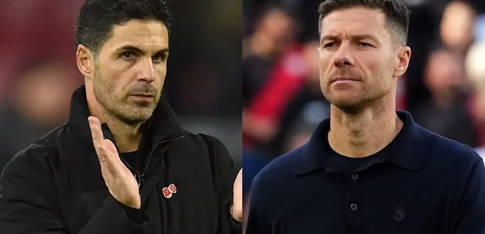 Two football managers during a match