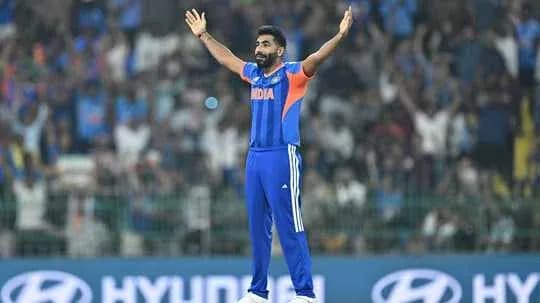 Cricketer celebrating a wicket in stadium