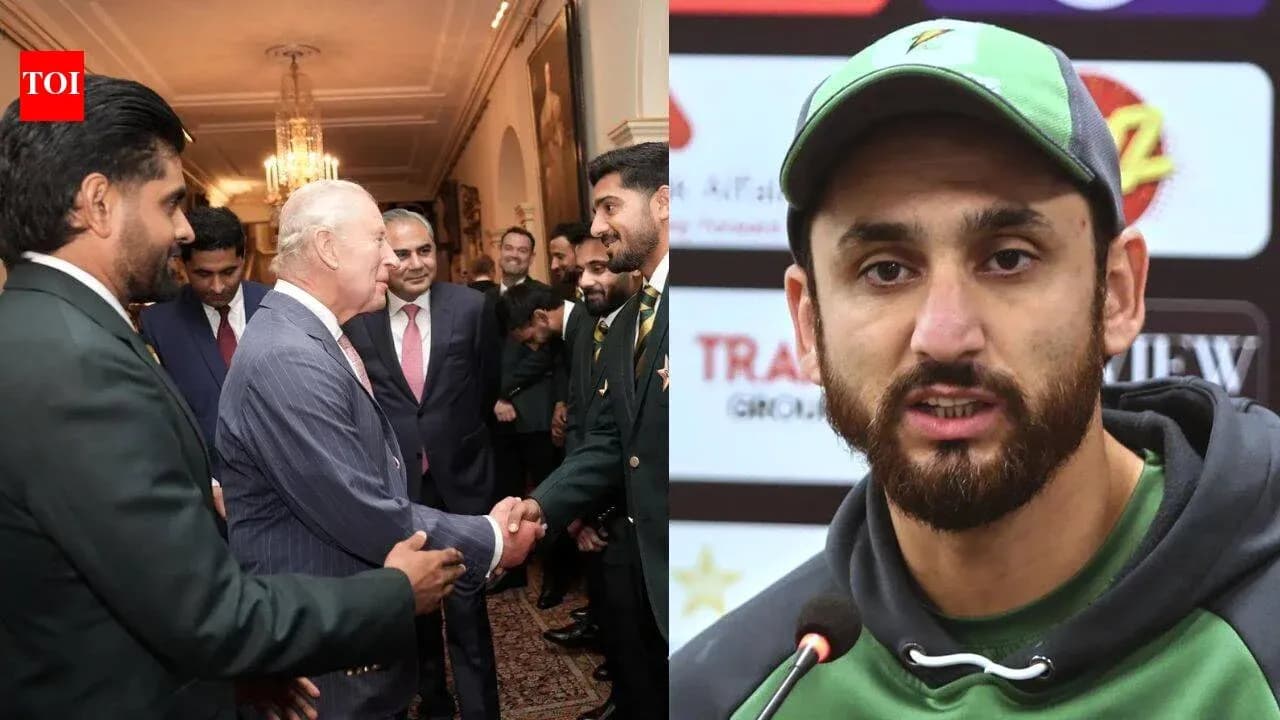 Pakistani cricket team members meeting dignitaries