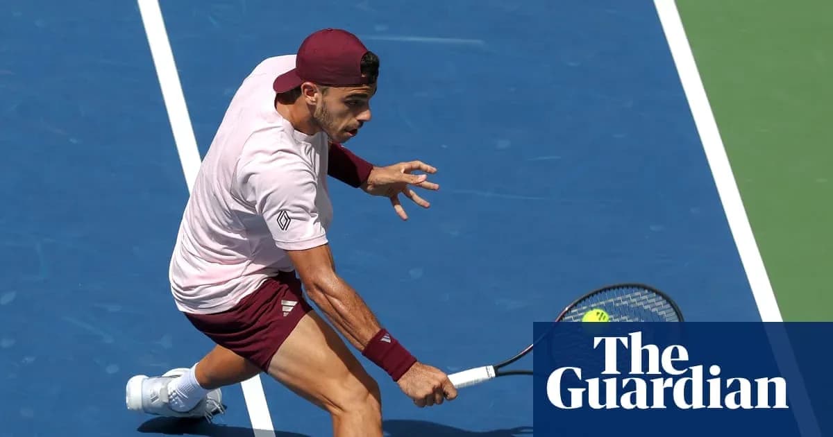 Player executing a forehand shot on court Player executing a forehand shot on court