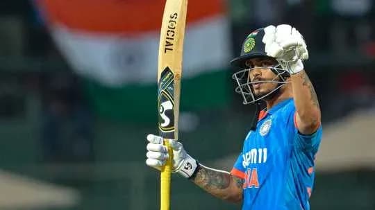 Batsman celebrating after scoring a run Batsman celebrating after scoring a run