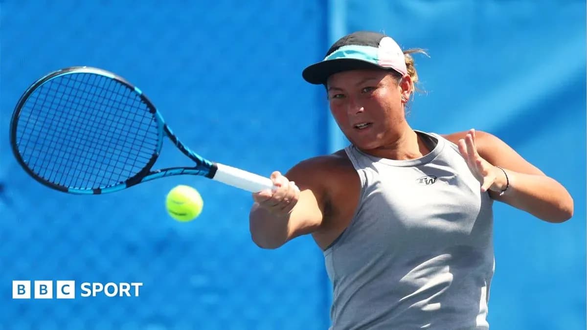 Female tennis player hitting a forehand shot Female tennis player hitting a forehand shot