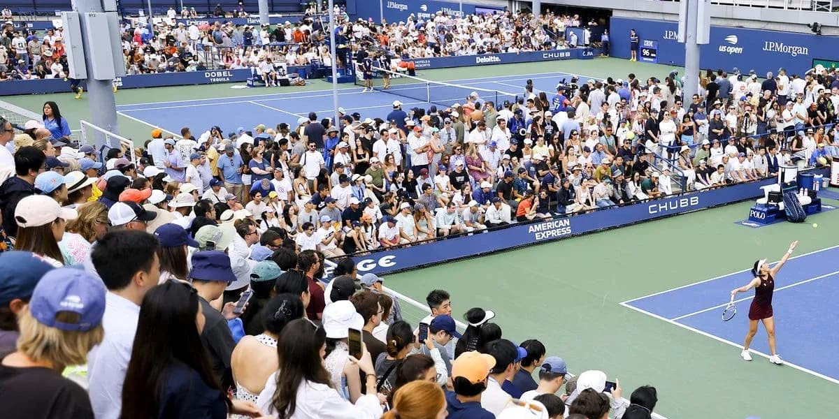 Crowd watching a tennis match at the US Open Crowd watching a tennis match at the US Open